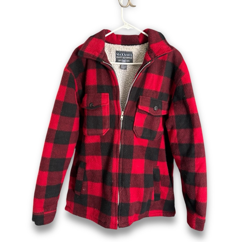 Vintage Red and Black Plaid Fleece Lined Men’s Zip Up Jacket with Pockets